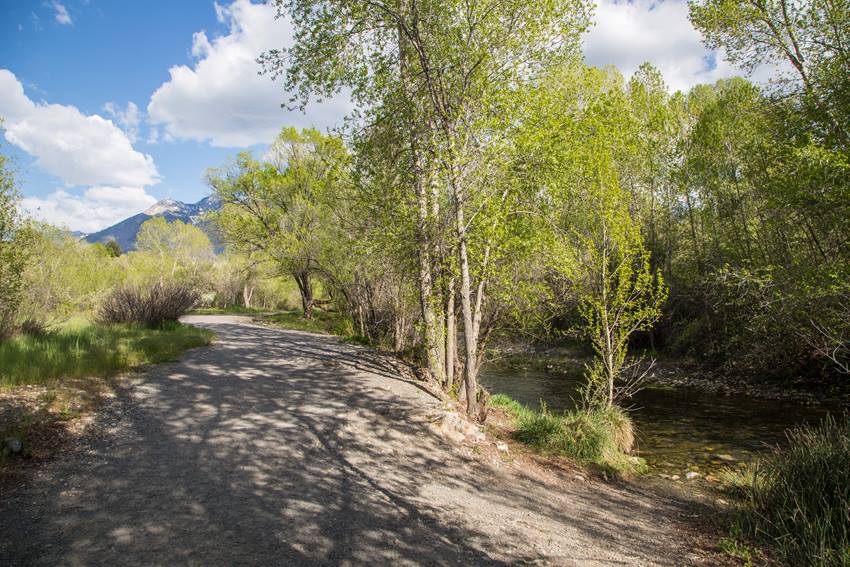 Crestwood Trail Healthy Trail Guides Intermountain LiVe Well