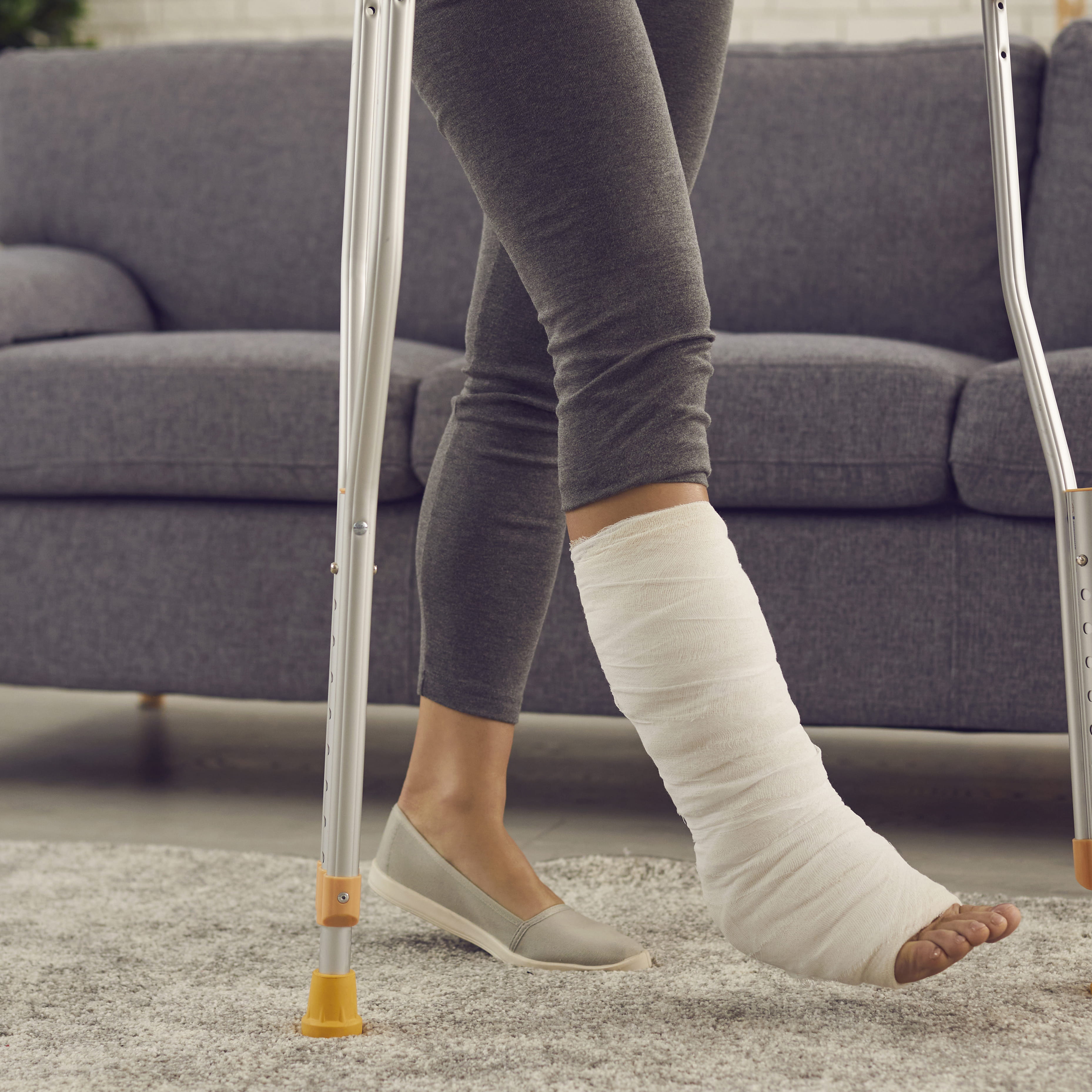How Long Does A Fractured Ankle Take To Heal? Ivy Rehab | atelier-yuwa ...