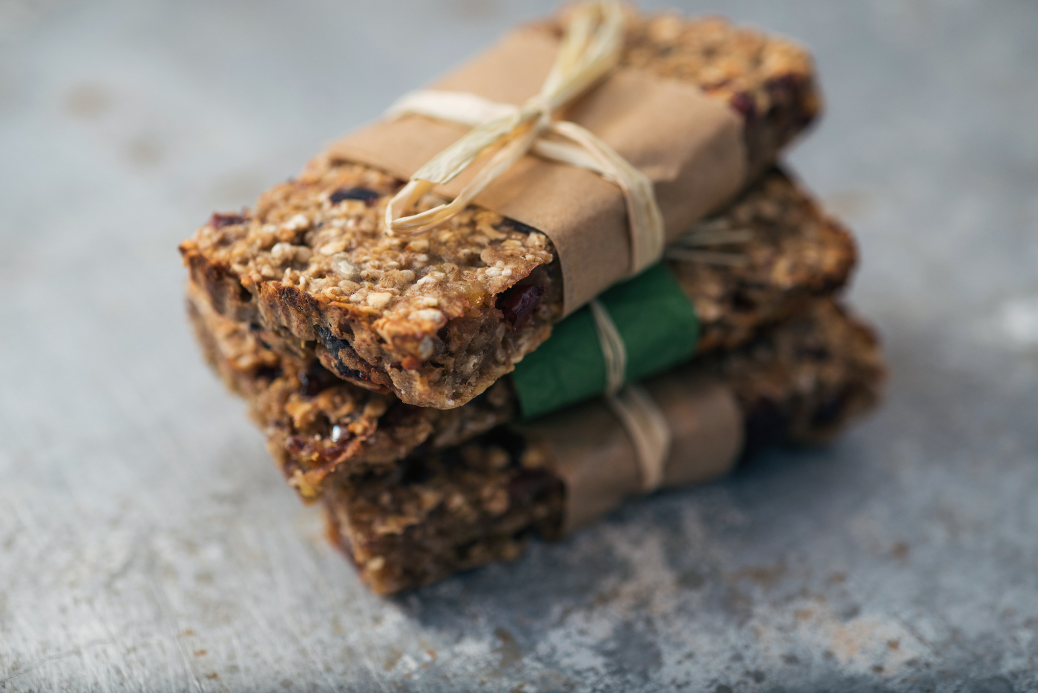 How to Pick the Right Protein Bar