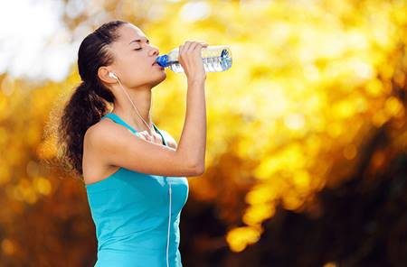 hydration-running-healthy-water-run