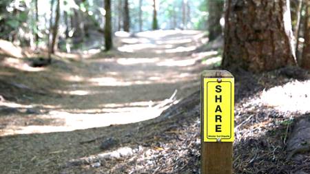 4 rules of trail etiquette