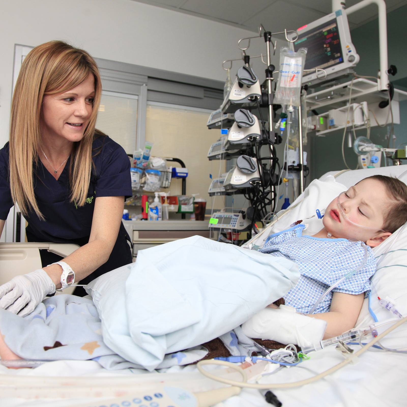 Pediatric Intensive Care Unit (PICU) | Utah Valley Hospital