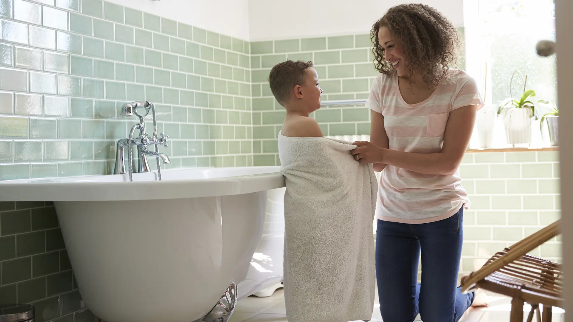 How often should you bathe your kids