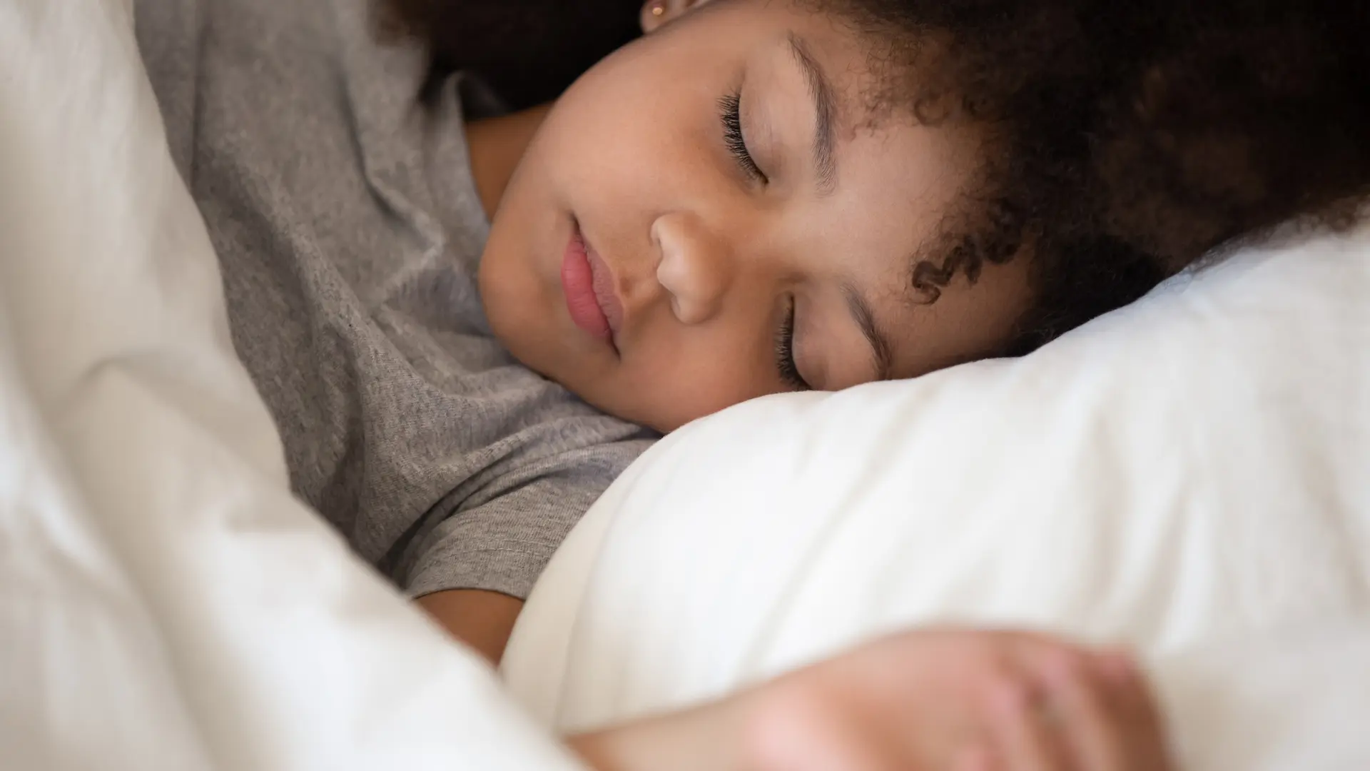 A bedtime routine can help your kids sleep